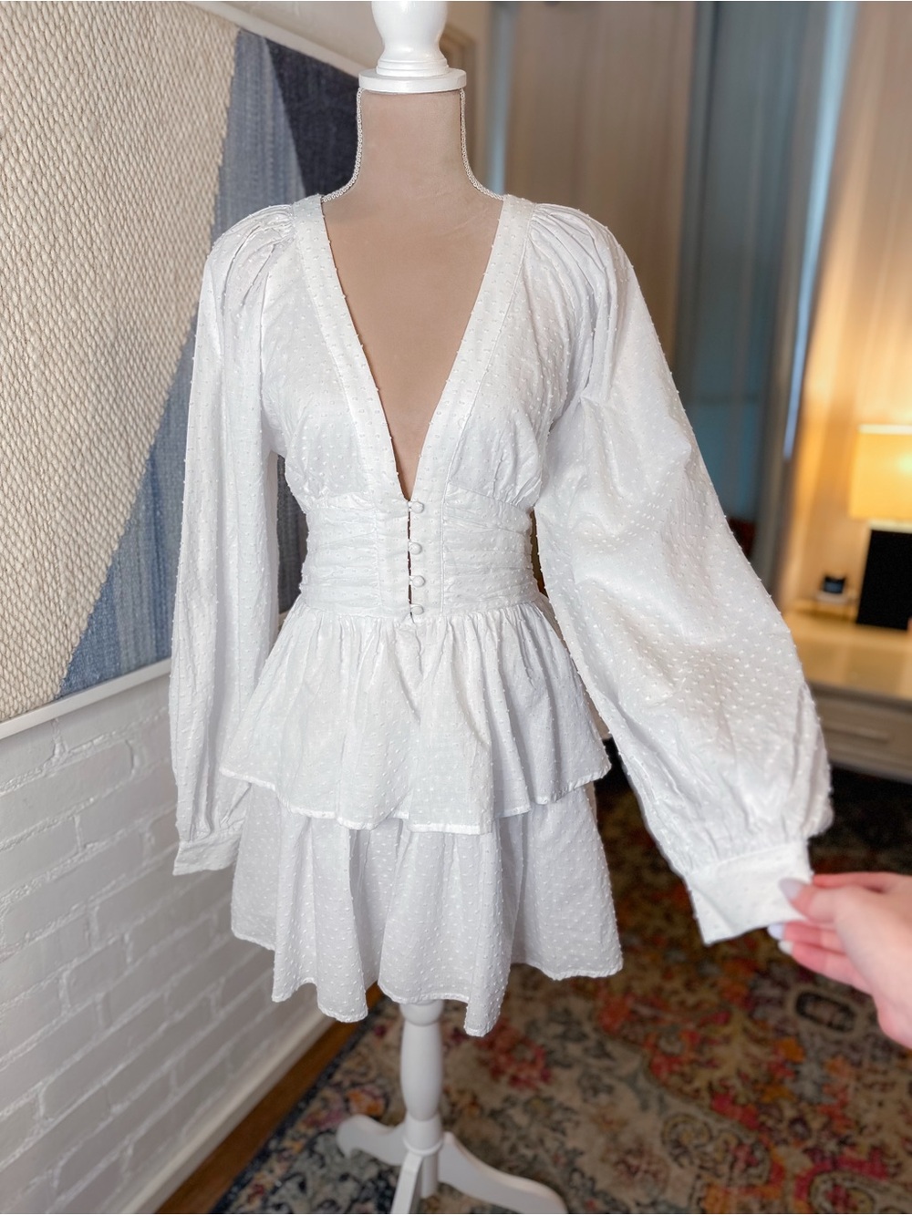NWT Showpo White Swissdot Puff Sleeve Dress